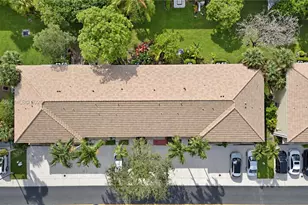 716 SW 122nd Ave, Pembroke Pines, FL 33025 - Photo 44