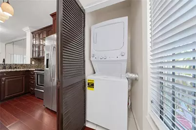716 SW 122nd Ave, Pembroke Pines, FL 33025 - Photo 8