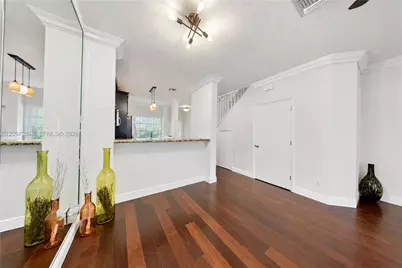 716 SW 122nd Ave, Pembroke Pines, FL 33025 - Photo 14