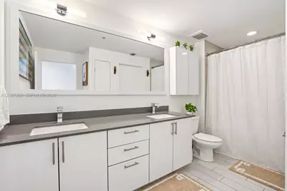 999 SW 1st Ave #1909, Miami, FL 33130 - Photo 24