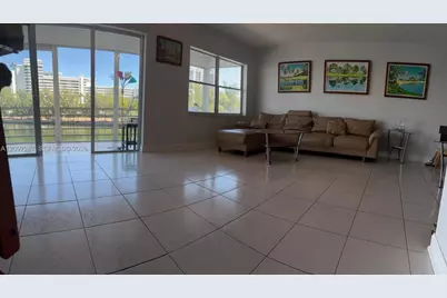 400 Diplomat Pkwy #308, Hallandale Beach, FL 33009 - Photo 4