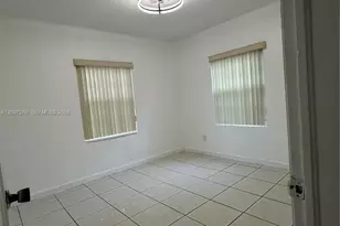 258 E 46th St, Hialeah, FL 33013 - Photo 12