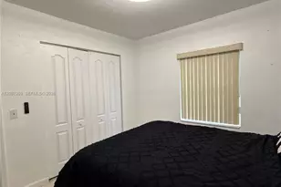 258 E 46th St, Hialeah, FL 33013 - Photo 16