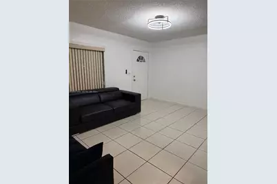 258 E 46th St, Hialeah, FL 33013 - Photo 2