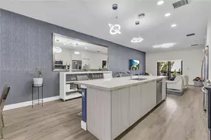 7925 NW 104th Ave, Doral, FL 33178 - Photo 8