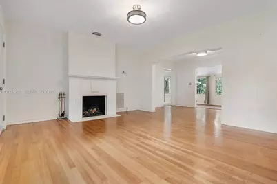 77 NW 106th St, Miami Shores, FL 33150 - Photo 10
