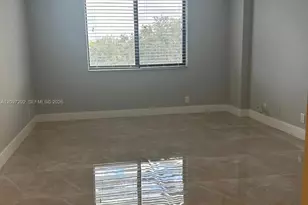 901 Hillcrest Dr, Hollywood, FL 33021 - Photo 14