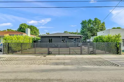 3450 NW 16th St, Miami, FL 33125 - Photo 2
