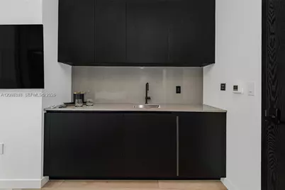 20 NE 11 St #4404, Miami, FL 33132 - Photo 22