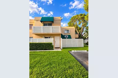 14343 SW 96th Ter, Miami, FL 33186 - Photo 2