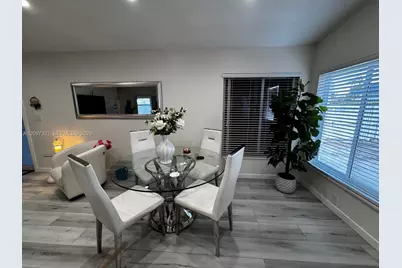 5836 NW 199th St, Hialeah, FL 33015 - Photo 10