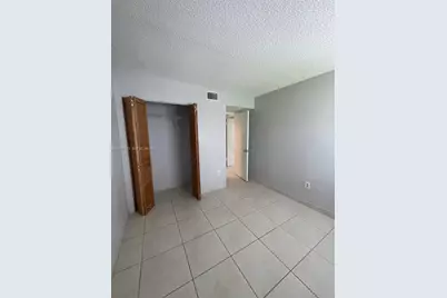 9421 Fontainebleau Blvd #208-35, Miami, FL 33172 - Photo 26