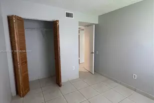 9421 Fontainebleau Blvd, Miami, FL 33172 - Photo 26