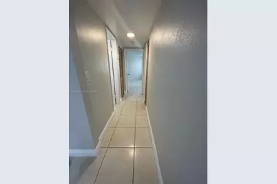 9421 Fontainebleau Blvd #208-35, Miami, FL 33172 - Photo 16