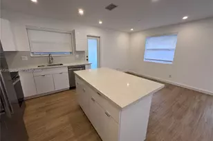 352 SW 17th Rd, Miami, FL 33129 - Photo 6