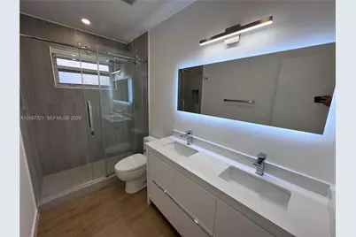 352 SW 17th Rd #352, Miami, FL 33129 - Photo 14