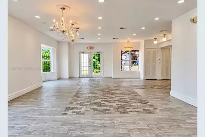 17840 W Dixie Hwy, North Miami Beach, FL 33160 - Photo 4