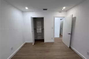 350 SW 17th Rd, Miami, FL 33129 - Photo 20