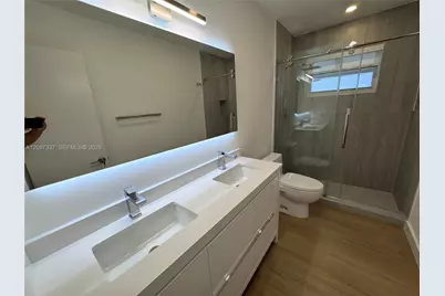 350 SW 17th Rd #350, Miami, FL 33129 - Photo 18