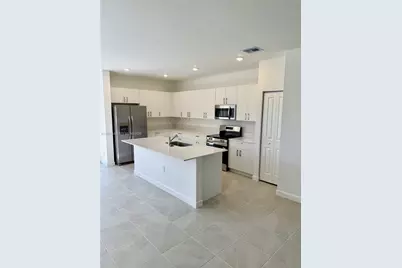 2987 SE 25th Ave #0, Homestead, FL 33035 - Photo 4