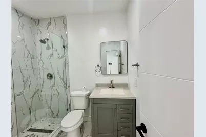 1700 Thomas St #1, Hollywood, FL 33020 - Photo 4