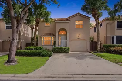 10830 NW 12th Pl, Plantation, FL 33322 - Photo 4