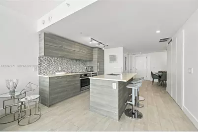 650 NE 32nd St #2406, Miami, FL 33137 - Photo 10