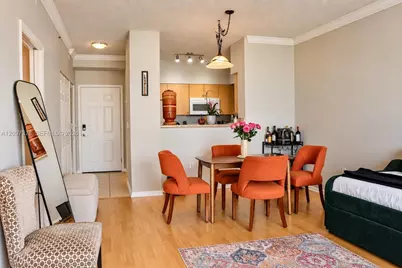 616 Clearwater Park Rd #808, West Palm Beach, FL 33401 - Photo 1