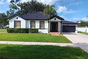 12971 SW 200th Terrace, Miami, FL 33177 - Photo 2