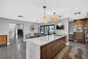 8 Portside Dr, Fort Lauderdale, FL 33316 - Photo 26
