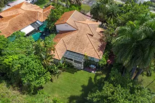 945 NE 78th St, Miami, FL 33138 - Photo 38