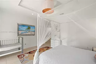 945 NE 78th St, Miami, FL 33138 - Photo 20