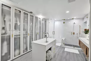 11366 NW 52nd St, Doral, FL 33178 - Photo 20