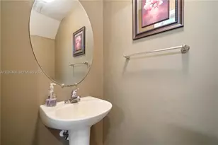 8915 SW 19th St, Miramar, FL 33025 - Photo 12