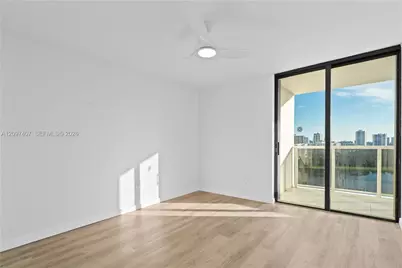 3675 N Country Club Dr #1906, Aventura, FL 33180 - Photo 36