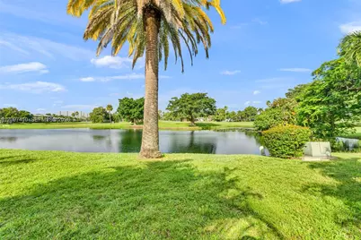 18958 Bobolink Dr, Hialeah, FL 33015 - Photo 34