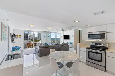 345 Ocean Dr #1012, Miami Beach, FL 33139 - Photo 2