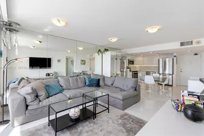 345 Ocean Dr #1012, Miami Beach, FL 33139 - Photo 4