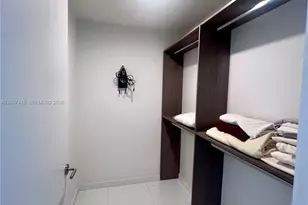 851 NE 1st Ave, Miami, FL 33132 - Photo 24