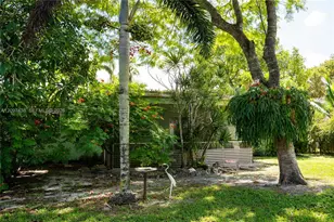 1010 NW 93rd Terrace, Pembroke Pines, FL 33024 - Photo 20