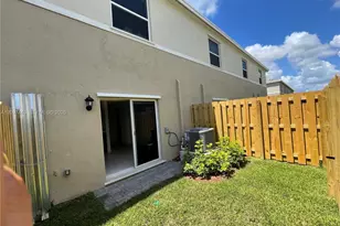 552 NE 4th Ln, Florida City, FL 33034 - Photo 24