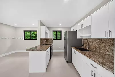 2216 SW 62nd Ave #1, Miami, FL 33155 - Photo 10