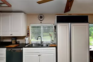 123 Riverbend Dr, Labelle, FL 33935 - Photo 20