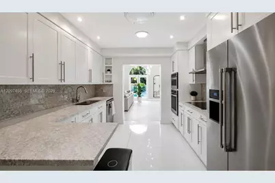 530 Sabal Palm Rd, Miami, FL 33137 - Photo 34