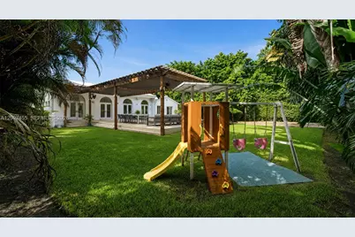 530 Sabal Palm Rd, Miami, FL 33137 - Photo 54