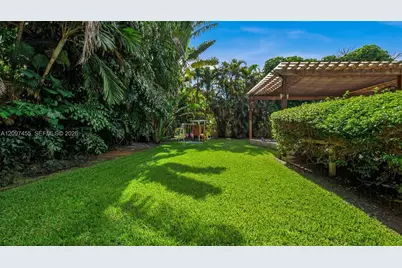 530 Sabal Palm Rd, Miami, FL 33137 - Photo 56