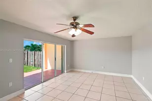9734 SW 212th St, Cutler Bay, FL 33189 - Photo 4