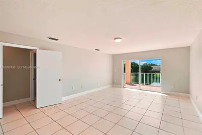 9734 SW 212th St, Cutler Bay, FL 33189 - Photo 8