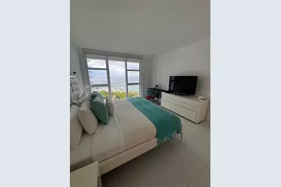 10275 Collins Ave #1434, Bal Harbour, FL 33154 - Photo 10