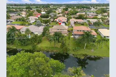 5361 Lancelot Ln, Davie, FL 33331 - Photo 42